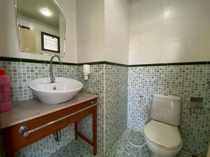 Changphueak, Chiang Mai, Chang Phuak, Muang Chiang Mai, Chiang Mai, 3 Bedrooms, 250 sqm, Single Detached House For Rent, by วุฒิภัทร มิ่งคำ, 500159880 - DDproperty.com