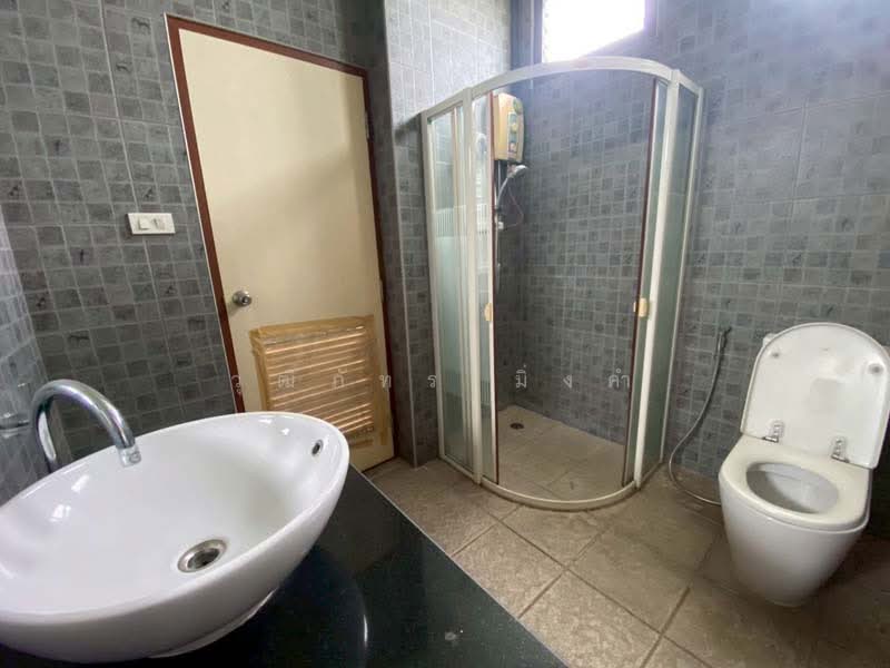 Changphueak, Chiang Mai, Chang Phuak, Muang Chiang Mai, Chiang Mai, 3 Bedrooms, 250 sqm, Single Detached House For Rent, by วุฒิภัทร มิ่งคำ, 500159880 - DDproperty.com