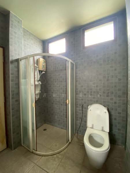 Changphueak, Chiang Mai, Chang Phuak, Muang Chiang Mai, Chiang Mai, 3 Bedrooms, 250 sqm, Single Detached House For Rent, by วุฒิภัทร มิ่งคำ, 500159880 - DDproperty.com