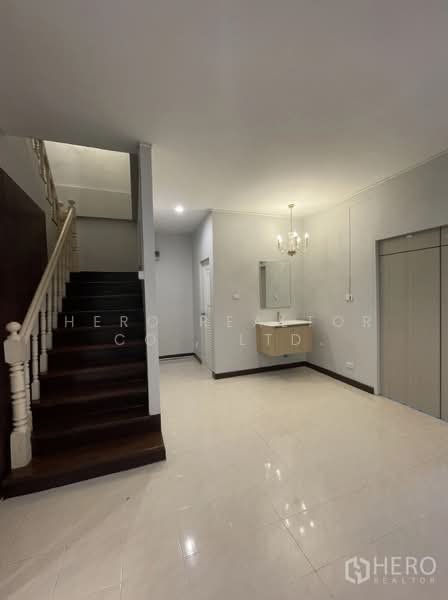 For rent Shophouse 200 sqm in Bang Kapi, Bangkok hre00246, Bangkok, Hua Mak, Bang Kapi, Bangkok, , 200 sqm, Shophouse For Rent, by Hero Realtor Co., Ltd., 500159887 - DDproperty.com