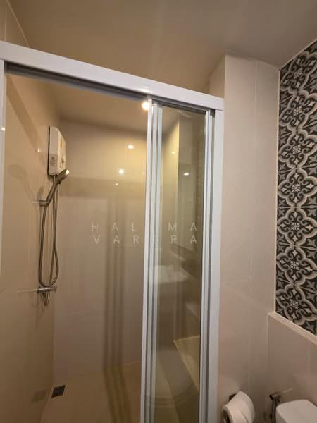 The Base Height Phuket, Phuket, 359 Soi Hongyok Utis Yaowarat Road, Talat Yai, Muang Phuket, Phuket, 1 Bedroom, 34 sqm, Condo For Sale, by Halemah Varerat, 500159891 - DDproperty.com