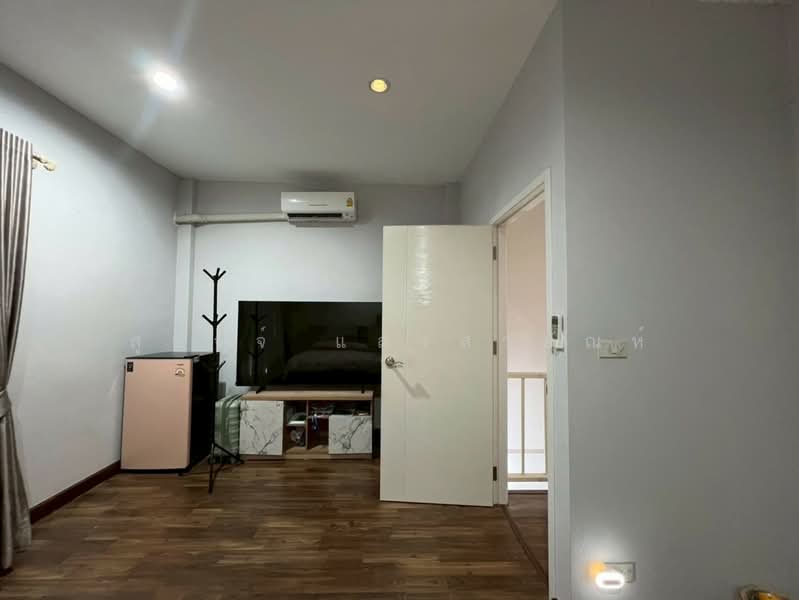 Cher Watcharapol, Bangkok, Sukhaphiban 5, Road Soi 70, O-Ngoen, Sai Mai, Bangkok, 3 Bedrooms, 130 sqm, Townhouse For Sale, by สุชัจจ์ แสงสายัณห์, 500159906 - DDproperty.com