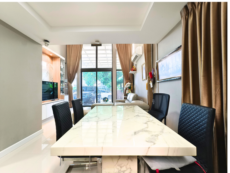 Patio Rama 9-Pattanakarn, Bangkok, Soi Pattanakarn 32, Pattanakarn Road, Suan Luang, Suan Luang, Bangkok, 3 Bedrooms, 220 sqm, Townhouse For Sale, by จิระเมศร์ วราสิทธิ์สิริ, 500159907 - DDproperty.com