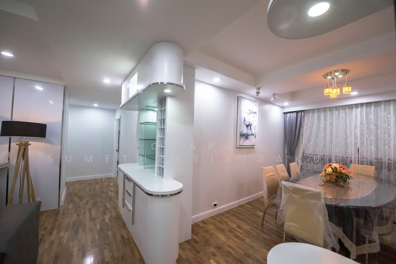 President Park Sukhumvit 24, Bangkok, 99 Sukhumvit 24 Alley, Khlongtoei Nua, Watthana, Bangkok, 3 Bedrooms, 240 sqm, Condo For Sale, by Orapa Sumetheesirisakul, 500159911 - DDproperty.com