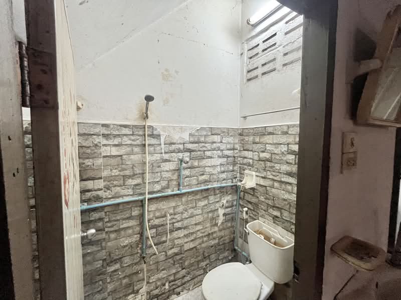 แรร์ไอเท็ม!!! ทรัพย์ใกล้รถไฟฟ้า ทำกำไร 6% ต่อปี! ขายทาวน์โฮม 3 ชั้น ใกล้ MRT บางแค และตลาดบางแค, Bangkok, Bang Khae, Bang Khae, Bangkok, 4 Bedrooms, 150 sqm, Townhouse For Sale, by คุณกัปตัน, 500159912 - DDproperty.com