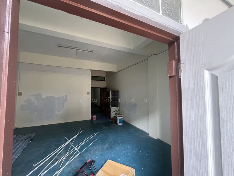 แรร์ไอเท็ม!!! ทรัพย์ใกล้รถไฟฟ้า ทำกำไร 6% ต่อปี! ขายทาวน์โฮม 3 ชั้น ใกล้ MRT บางแค และตลาดบางแค, Bangkok, Bang Khae, Bang Khae, Bangkok, 4 Bedrooms, 150 sqm, Townhouse For Sale, by คุณกัปตัน, 500159912 - DDproperty.com