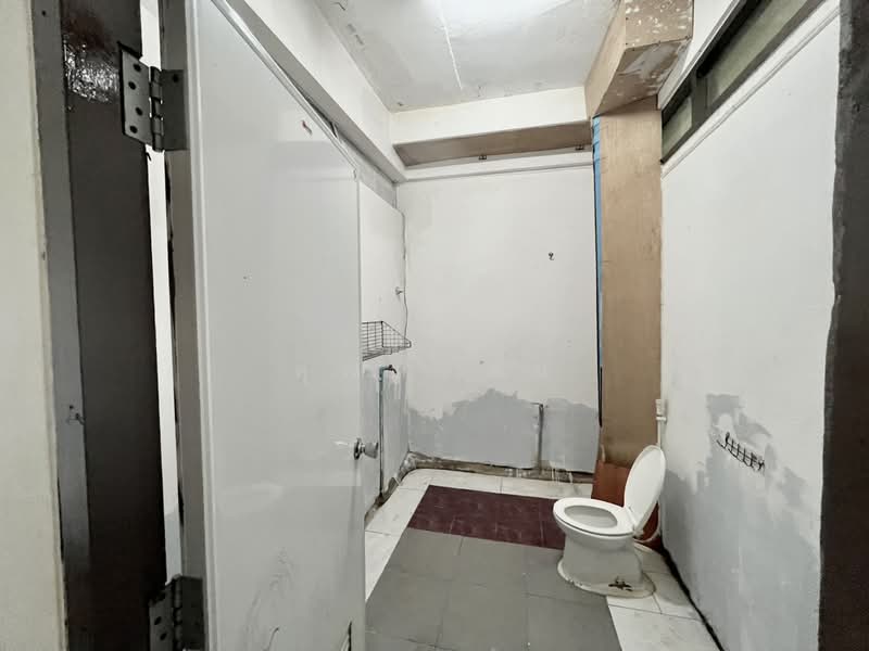 แรร์ไอเท็ม!!! ทรัพย์ใกล้รถไฟฟ้า ทำกำไร 6% ต่อปี! ขายทาวน์โฮม 3 ชั้น ใกล้ MRT บางแค และตลาดบางแค, Bangkok, Bang Khae, Bang Khae, Bangkok, 4 Bedrooms, 150 sqm, Townhouse For Sale, by คุณกัปตัน, 500159912 - DDproperty.com