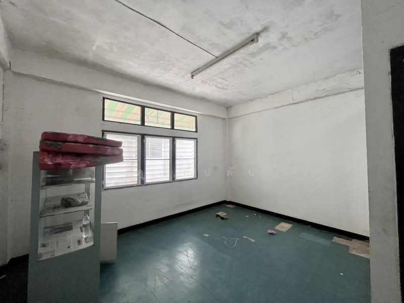 แรร์ไอเท็ม!!! ทรัพย์ใกล้รถไฟฟ้า ทำกำไร 6% ต่อปี! ขายทาวน์โฮม 3 ชั้น ใกล้ MRT บางแค และตลาดบางแค, Bangkok, Bang Khae, Bang Khae, Bangkok, 4 Bedrooms, 150 sqm, Townhouse For Sale, by คุณกัปตัน, 500159912 - DDproperty.com