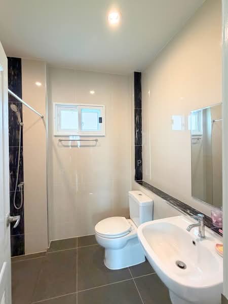 THE BEST LAMLUKKA KLONG 8, Pathum Thani, Lam Luk Ka, Lam Luk Ka, Pathum Thani, 4 Bedrooms, 184 sqm, Single Detached House For Sale, by Punpapa Rassamee, 500159916 - DDproperty.com