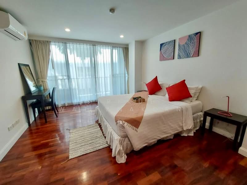 Sathorn Gallery Residences, Bangkok, 70 Pan Road, Silom, Bang Rak, Bangkok, 3 Bedrooms, 230 sqm, Condo For Rent, by Sirikul Wattanakorn, 500159920 - DDproperty.com