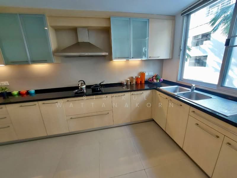 Sathorn Gallery Residences, Bangkok, 70 Pan Road, Silom, Bang Rak, Bangkok, 3 Bedrooms, 230 sqm, Condo For Rent, by Sirikul Wattanakorn, 500159920 - DDproperty.com