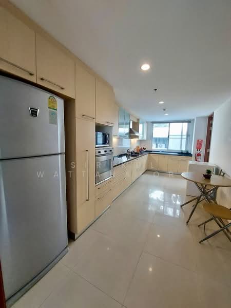 Sathorn Gallery Residences, Bangkok, 70 Pan Road, Silom, Bang Rak, Bangkok, 3 Bedrooms, 230 sqm, Condo For Rent, by Sirikul Wattanakorn, 500159920 - DDproperty.com