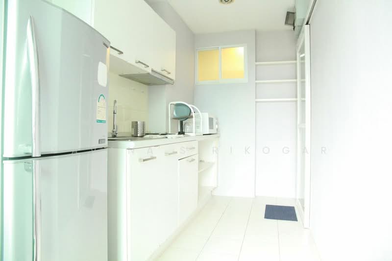 Life @ Sathorn 10, Bangkok, 48 Soi Sathorn 10, Sathorn Road, Silom, Bang Rak, Bangkok, 1 Bedroom, 42 sqm, Condo For Rent, by Pavana Sirikogar, 500159925 - DDproperty.com