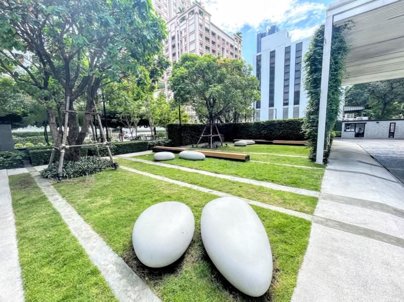 Noble Recole, Bangkok, 77 Soi Sukhumvit 19 Sukhumvit Road, Khlongtoei Nua, Watthana, Bangkok, 1 Bedroom, 35 sqm, Condo For Sale, by Orapa Sumetheesirisakul, 500159926 - DDproperty.com