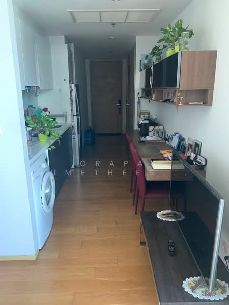 The Breeze Narathiwas, Bangkok, 198 Narathiwat Ratchanakarin Road, Chong Nonsi, Yan Nawa, Bangkok, 1 Bedroom, 49 sqm, Condo For Sale, by Orapa Sumetheesirisakul, 500159945 - DDproperty.com