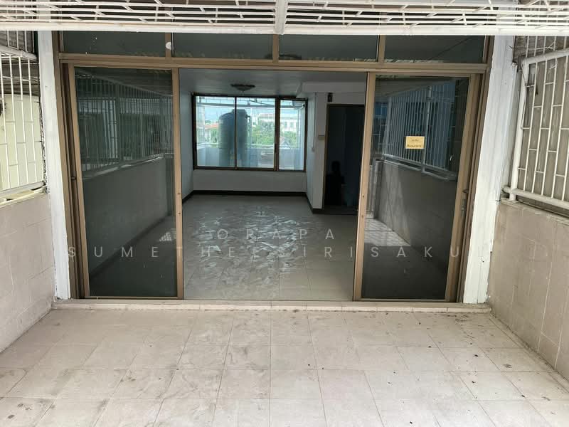 2-BR Townhouse, Bangkok, Chan Kasem, Chatuchak, Bangkok, 2 Bedrooms, 195 sqm, Townhouse For Sale, by Orapa Sumetheesirisakul, 500159974 - DDproperty.com