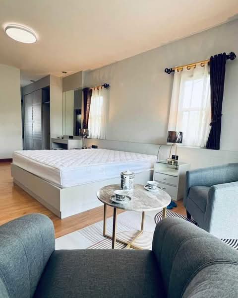 บ้านในโครงการ ให้เช่า – ใกล้กาดฝรั่ง เพียง 5 นาที ค่าเช่า 30,000 บาท / เดือน รหัสทรัพย์ : No.14H405, Chiang Mai, Ban Waen, Hang Dong, Chiang Mai, 3 Bedrooms, 170 sqm, Single Detached House For Rent, by Rutchaporn Tunsiri, 500159999 - DDproperty.com