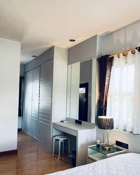 บ้านในโครงการ ให้เช่า – ใกล้กาดฝรั่ง เพียง 5 นาที ค่าเช่า 30,000 บาท / เดือน รหัสทรัพย์ : No.14H405, Chiang Mai, Ban Waen, Hang Dong, Chiang Mai, 3 Bedrooms, 170 sqm, Single Detached House For Rent, by Rutchaporn Tunsiri, 500159999 - DDproperty.com