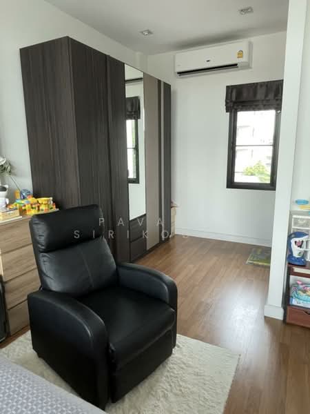 ทาวน์เฮ้าส์ 3-ห้องนอน, กรุงเทพ, ลาดพร้าว, ลาดพร้าว, กรุงเทพ, 204 ตร.ม., ทาวน์เฮ้าส์ ให้เช่า, โดย Pavana Sirikogar, 500160000 - DDproperty.com