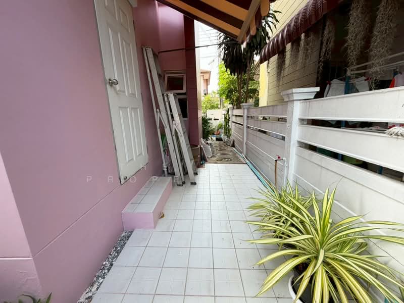ปภาวรินทร์ สามพราน, Nakhon Pathom, Tha Kham, Sam Phran, Nakhon Pathom, 3 Bedrooms, 100 sqm, Semi-Detached House (Twin House) For Sale, by The Best Property นุ้ย, 500160001 - DDproperty.com