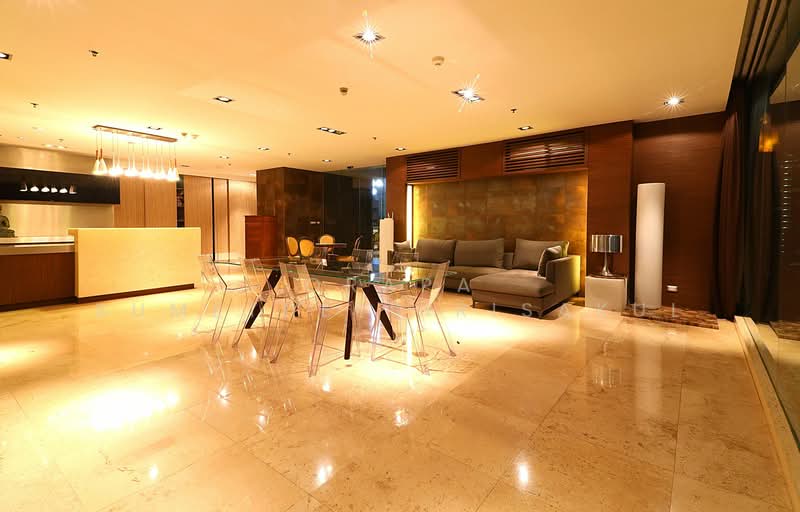 The Master Centrium Asoke-Sukhumvit, Bangkok, Sukhumvit 21, Khlongtoei Nua, Watthana, Bangkok, 4 Bedrooms, 430 sqm, Condo For Sale, by Orapa Sumetheesirisakul, 500160009 - DDproperty.com