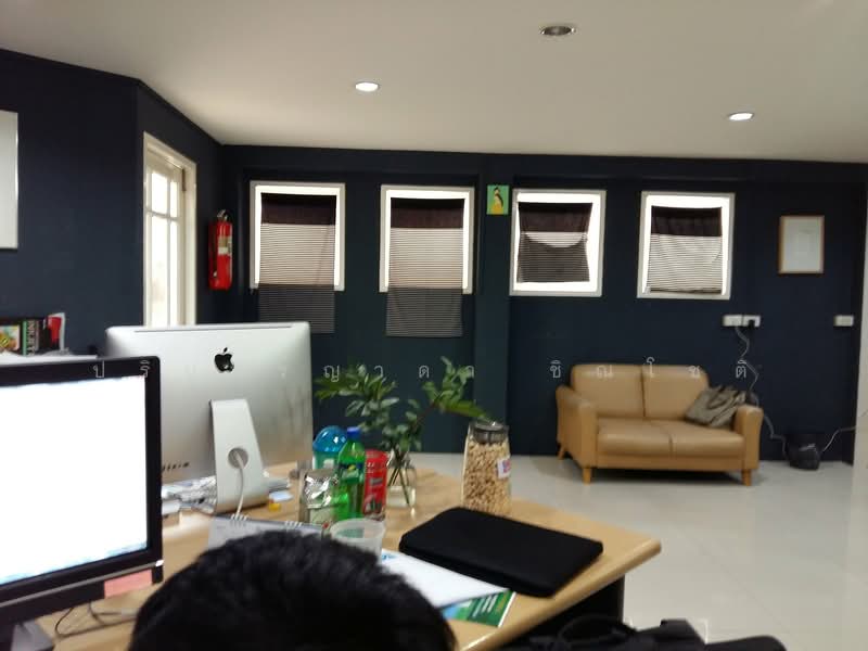 Home office near MRT Lat Phrao, Bangkok, Jom Phon, Chatuchak, Bangkok, 6 Bedrooms, 605 sqm, Single Detached House For Sale, by ปรินทร์ญาดา ชิณโชติ, 500160020 - DDproperty.com