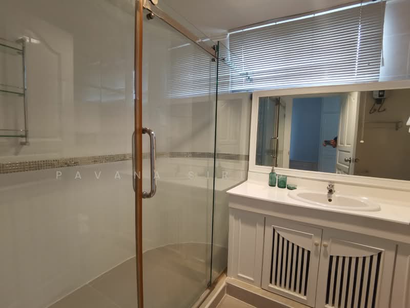 Charan Tower Residences by Aspira, Bangkok, 19 Soi Sukhumvit 43, Khlong Tan Nua, Watthana, Bangkok, 4 Bedrooms, 430 sqm, Apartment For Rent, by Pavana Sirikogar, 500160021 - DDproperty.com