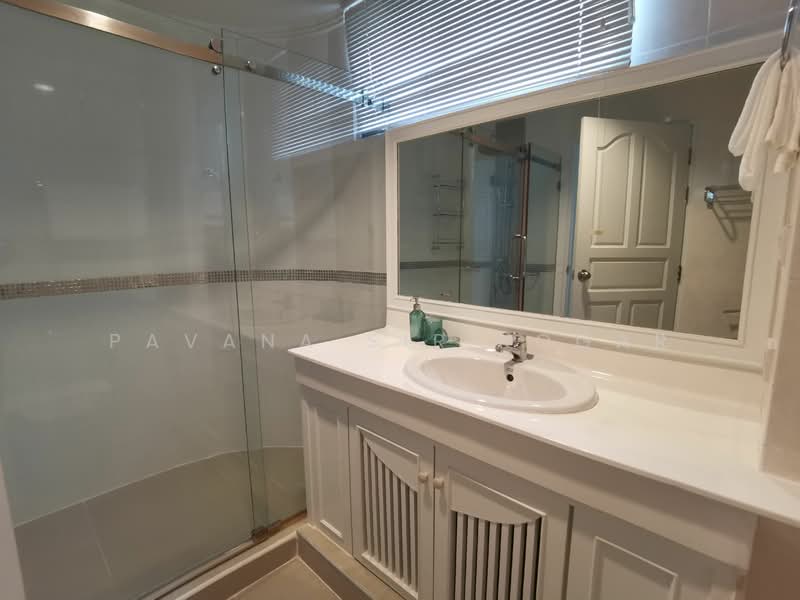 Charan Tower Residences by Aspira, Bangkok, 19 Soi Sukhumvit 43, Khlong Tan Nua, Watthana, Bangkok, 4 Bedrooms, 430 sqm, Apartment For Rent, by Pavana Sirikogar, 500160021 - DDproperty.com