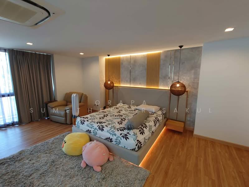 Glam, Bangkok, 161 Soi Satriwitthaya 2 Junction 23, Lat Phrao, Lat Phrao, Bangkok, 3 Bedrooms, 385 sqm, Townhouse For Sale, by Orapa Sumetheesirisakul, 500160031 - DDproperty.com