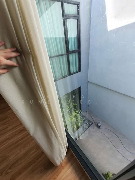 Glam, Bangkok, 161 Soi Satriwitthaya 2 Junction 23, Lat Phrao, Lat Phrao, Bangkok, 3 Bedrooms, 385 sqm, Townhouse For Sale, by Orapa Sumetheesirisakul, 500160031 - DDproperty.com