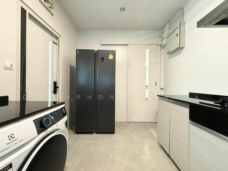 Mantana Bangna-Wongwaen, Bangkok, Soi Ramkhamhaeng 2, Dok Mai, Prawet, Bangkok, 4 Bedrooms, 257 sqm, Single Detached House For Rent, by Chatuphon Mochida, 500160073 - DDproperty.com