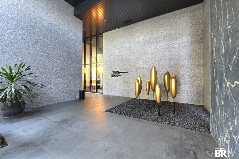 Noble Ploenchit, Bangkok, 1035 Ploenchit  Road, Lumphini, Pathum Wan, Bangkok, 1 Bedroom, 49 sqm, Condo For Sale, by Sirirut Havee Akehurst, 500160086 - DDproperty.com