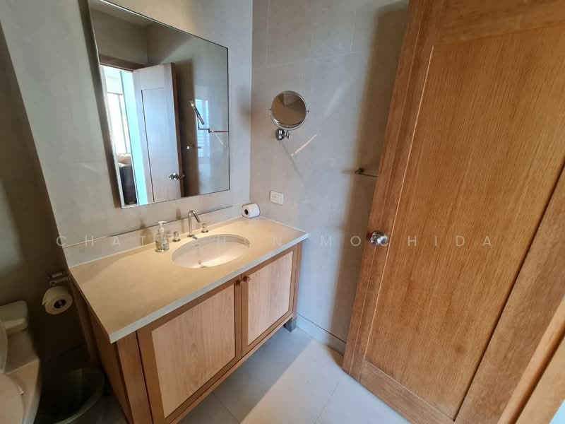 The Emporio Place, Bangkok, 93 Soi Sukhumvit 24, Sukhumvit Road, Khong Tan, Khlong Toei, Bangkok, 1 Bedroom, 48 sqm, Condo For Rent, by Chatuphon Mochida, 500160096 - DDproperty.com