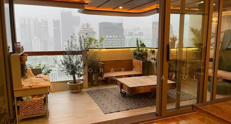 D.S. Tower 1 Sukhumvit 33, Bangkok, Soi Phrom Chit, Khlong Tan Nua, Watthana, Bangkok, 4 Bedrooms, 263 sqm, Condo For Sale, by Orapa Sumetheesirisakul, 500160104 - DDproperty.com