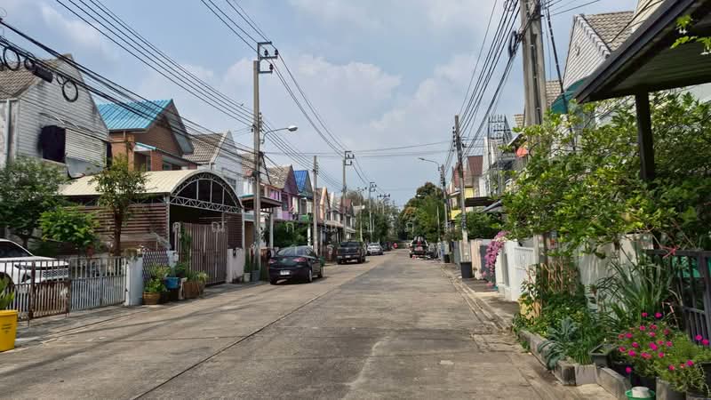 บ้านมณฑล 4, นนทบุรี, แก้วอินทร์, เสาธงหิน, บางใหญ่, นนทบุรี, 195 ตร.ม., ทาวน์เฮ้าส์ ขาย, โดย คุณ กัณปภัส ( พาร์ท ), 500160113 - DDproperty.com