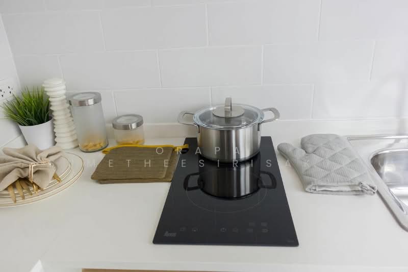 The Nest Sukhumvit 71, Bangkok, 17 Soi Pridi Banomyong 2, Phra Kanong Nua, Watthana, Bangkok, 2 Bedrooms, 46 sqm, Condo For Sale, by Orapa Sumetheesirisakul, 500160118 - DDproperty.com