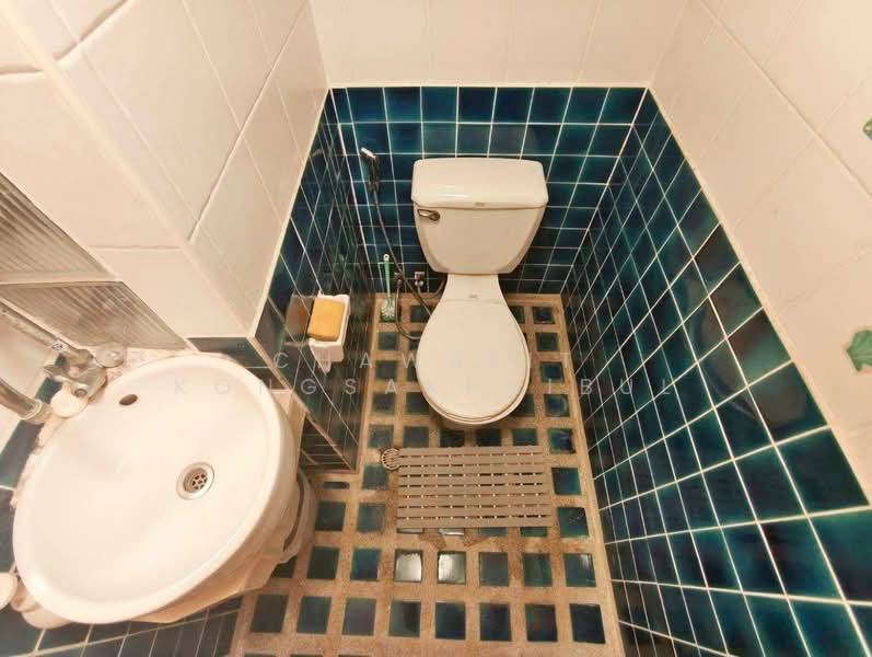 ขายทาวน์โฮม 3 ชั้น หลังมุม บ้านริมสวนดอนเมือง ซอยประชาอุทิศ12 มีพื้นที่ด้านข้าง ต่อเติมครัว, กรุงเทพ, ประชาอุทิศ, ดอนเมือง, ดอนเมือง, กรุงเทพ, 180 ตร.ม., ทาวน์เฮ้าส์ ขาย, โดย CHAWALIT KONGSAKPAIBUL, 500160124 - DDproperty.com