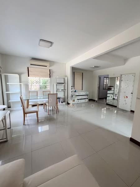 Passorn 7 Rattanathibet, Nonthaburi, Bang Kruai - Sai Noi Road, Bang Rak Yai, Bang Bua Thong, Nonthaburi, 3 Bedrooms, 250 sqm, Single Detached House For Sale, by Thongchai Luxsanapongrat, 500160126 - DDproperty.com