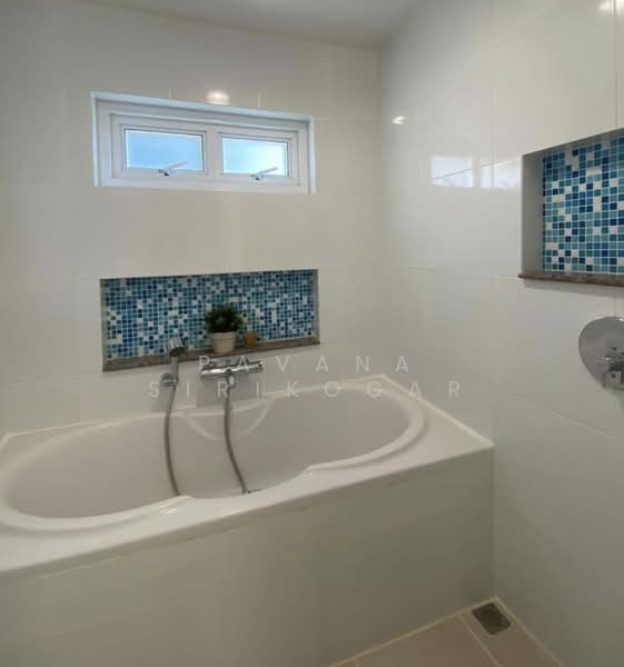 Residence Sukhumvit 52, Bangkok, Soi SuKhumvit 52, Bang Chak, Phra Khanong, Bangkok, 3 Bedrooms, 99 sqm, Condo For Rent, by Pavana Sirikogar, 500160129 - DDproperty.com