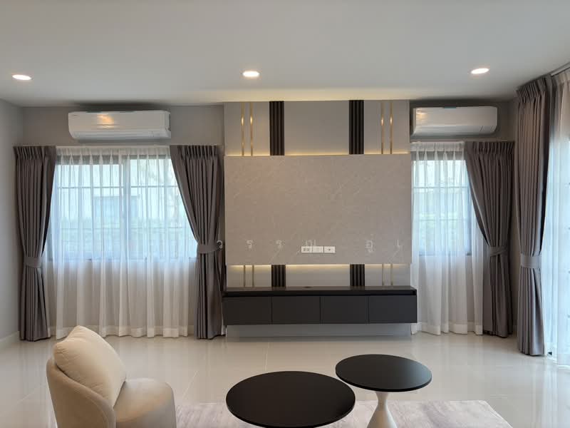 Centro Bangna, Samut Prakan, 111 Soi 3, Bang Kaeo, Bang Plee, Samut Prakan, 4 Bedrooms, 303 sqm, Single Detached House For Rent, by คุณรวีวรรณ อู่เงิน, 500160138 - DDproperty.com