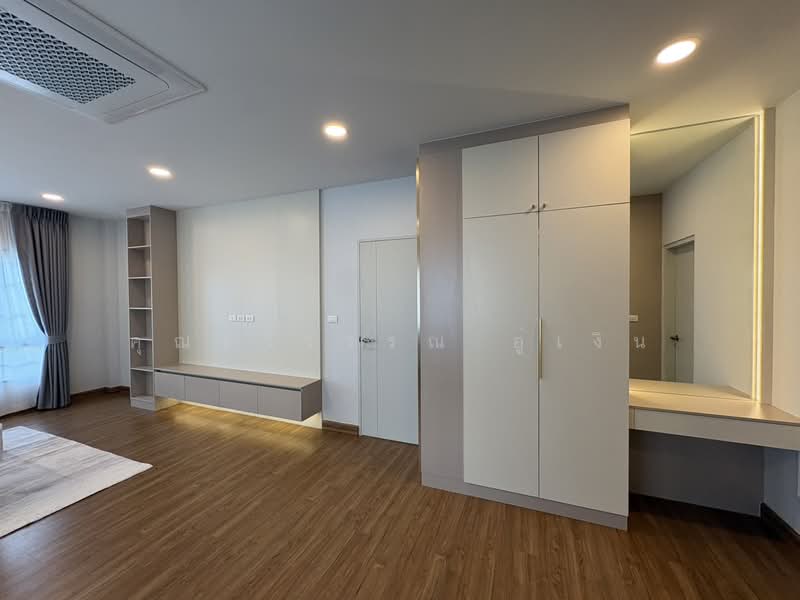 Centro Bangna, Samut Prakan, 111 Soi 3, Bang Kaeo, Bang Plee, Samut Prakan, 4 Bedrooms, 303 sqm, Single Detached House For Rent, by คุณรวีวรรณ อู่เงิน, 500160138 - DDproperty.com