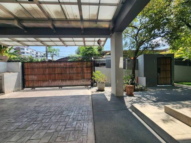 Single house for sale near MRT Sutthisan, Ratchada-Huai Khwang., Bangkok, สุทธิสารวินิจฉัย, Din Daeng, Din Daeng, Bangkok, 3 Bedrooms, 540 sqm, Single Detached House For Sale, by Yui Chalida, 500160139 - DDproperty.com