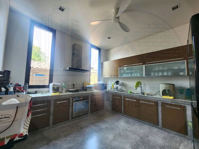 Single house for sale near MRT Sutthisan, Ratchada-Huai Khwang., Bangkok, สุทธิสารวินิจฉัย, Din Daeng, Din Daeng, Bangkok, 3 Bedrooms, 540 sqm, Single Detached House For Sale, by Yui Chalida, 500160139 - DDproperty.com