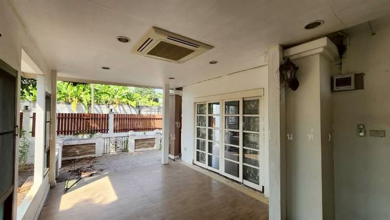 หมู่บ้านกฤษดานคร 17 พุทธมณฑลสาย3 ซอย19 แยก6-14-5, Bangkok, Sala Thammasop, Thawi Watthana, Bangkok, 4 Bedrooms, 175 sqm, Single Detached House For Sale, by คุณ ชญาดา มหาปิยานนท์ (ไนท์), 500160149 - DDproperty.com