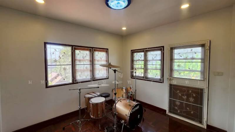 หมู่บ้านกฤษดานคร 17 พุทธมณฑลสาย3 ซอย19 แยก6-14-5, กรุงเทพ, ศาลาธรรมสพน์, ทวีวัฒนา, กรุงเทพ, 175 ตร.ม., บ้านเดี่ยว ขาย, โดย คุณ ชญาดา มหาปิยานนท์ (ไนท์), 500160149 - DDproperty.com