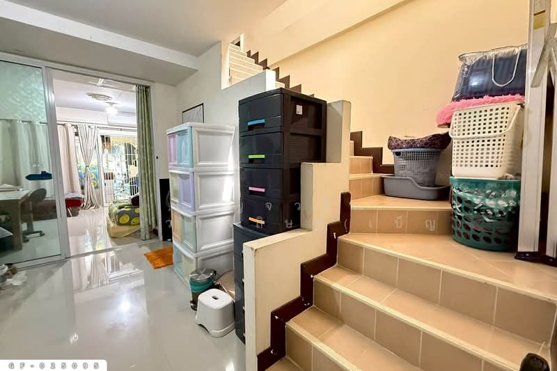 GF-025095 Townhouse, Suetrong Bang Bua Thong-340, Nonthaburi, near Sombatburi Market, Nonthaburi, Lahan, Bang Bua Thong, Nonthaburi, 2 Bedrooms, 110 sqm, Townhouse For Sale, by Benchawarin Pakkawetppisit, 500160157 - DDproperty.com