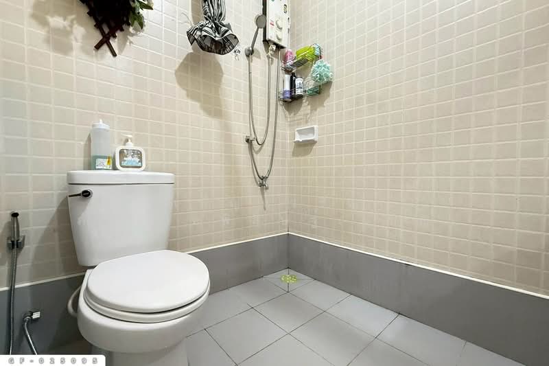 GF-025095 Townhouse, Suetrong Bang Bua Thong-340, Nonthaburi, near Sombatburi Market, Nonthaburi, Lahan, Bang Bua Thong, Nonthaburi, 2 Bedrooms, 110 sqm, Townhouse For Sale, by Benchawarin Pakkawetppisit, 500160157 - DDproperty.com