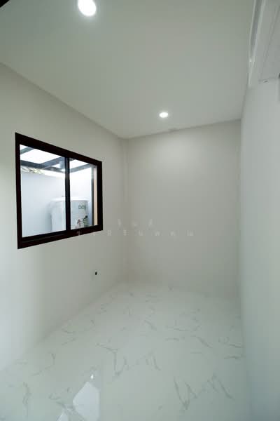 Thanasin Village : หมู่บ้านธนะสิน, กรุงเทพ, ถนน นวมินทร์ 68, คลองกุ่ม, บึงกุ่ม, กรุงเทพ, 130 ตร.ม., บ้านเดี่ยว ขาย, โดย จินดี รุ่งสิรินพคุณ, 500160172 - DDproperty.com