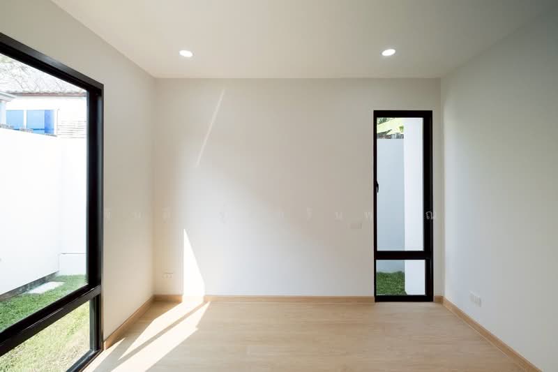 Thanasin Village, Bangkok, Nawamin Road 68, Khlong Kum, Bueng Kum, Bangkok, 3 Bedrooms, 130 sqm, Single Detached House For Sale, by จินดี รุ่งสิรินพคุณ, 500160172 - DDproperty.com