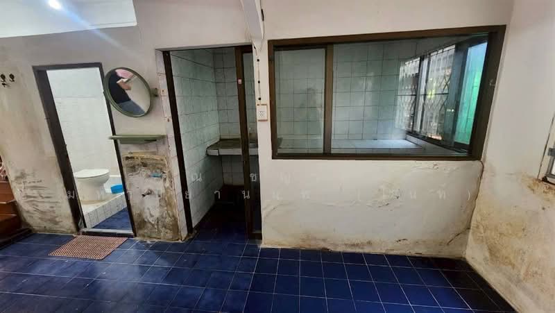 หมู่บ้านแก้ววิลล่า จรัญสนิทวงศ์ 35, Bangkok, Bang Khun Non, Bangkok Noi, Bangkok, 2 Bedrooms, 100 sqm, Townhouse For Sale, by คุณ ชญาดา มหาปิยานนท์ (ไนท์), 500160199 - DDproperty.com